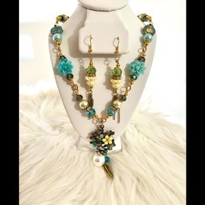 NEW!! Necklace and Floral Earrings Set Handmade
